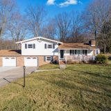 3038 Maplewood Dr Sharpsville, PA 16150