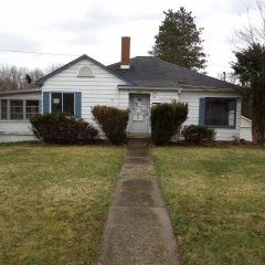 446 E Beaver St Mercer, PA 16137