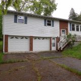 319 Robin Dr Franklin, PA 16323