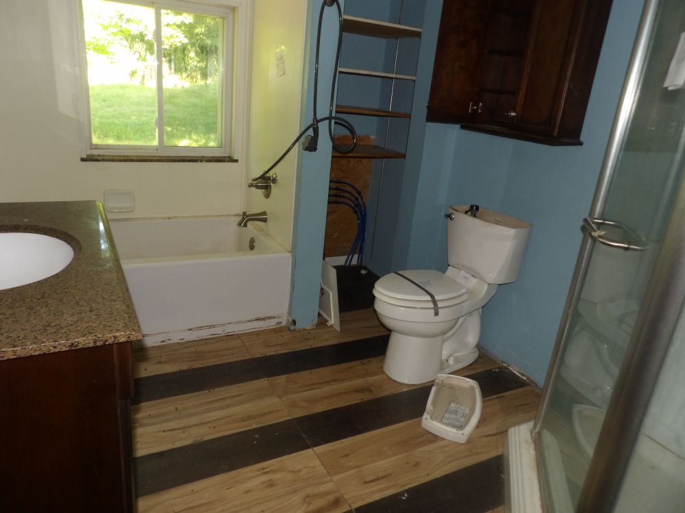 bathroom2