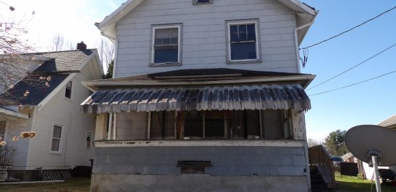 716 Terrace Ave Grove City, PA 16127