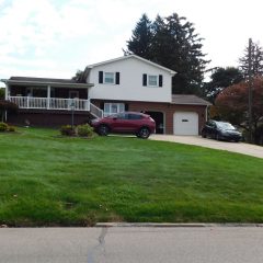 571 Seventh St Sharpsville, PA 16150