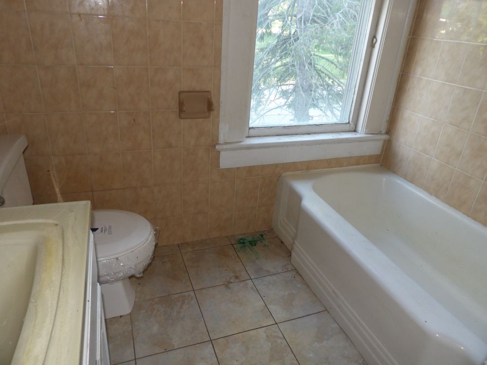 bathroom2