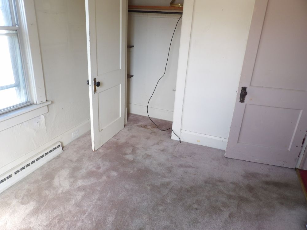 bedroom1
